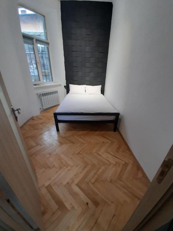 Hostel 21/9 Baker Street Lemberg Exterior foto